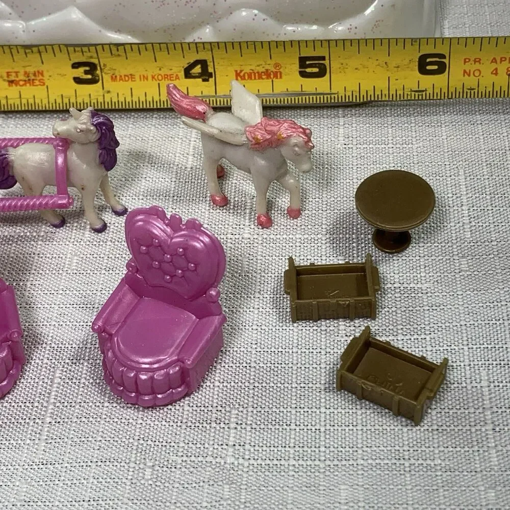Vintage blue box tiny dream light up crystal castle And Some Accessories Horses